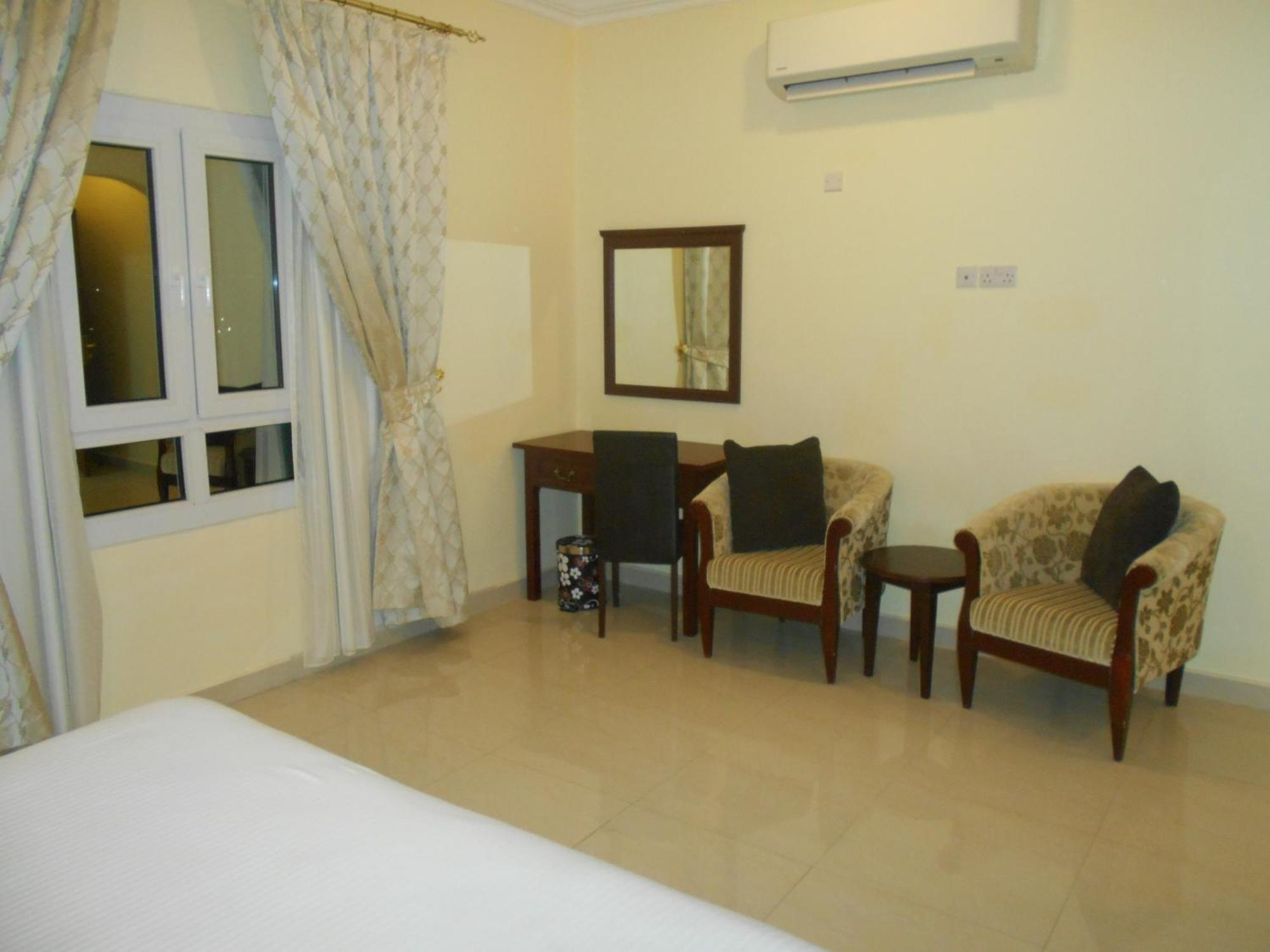 Nizwa Hotel Apartments Kültér fotó