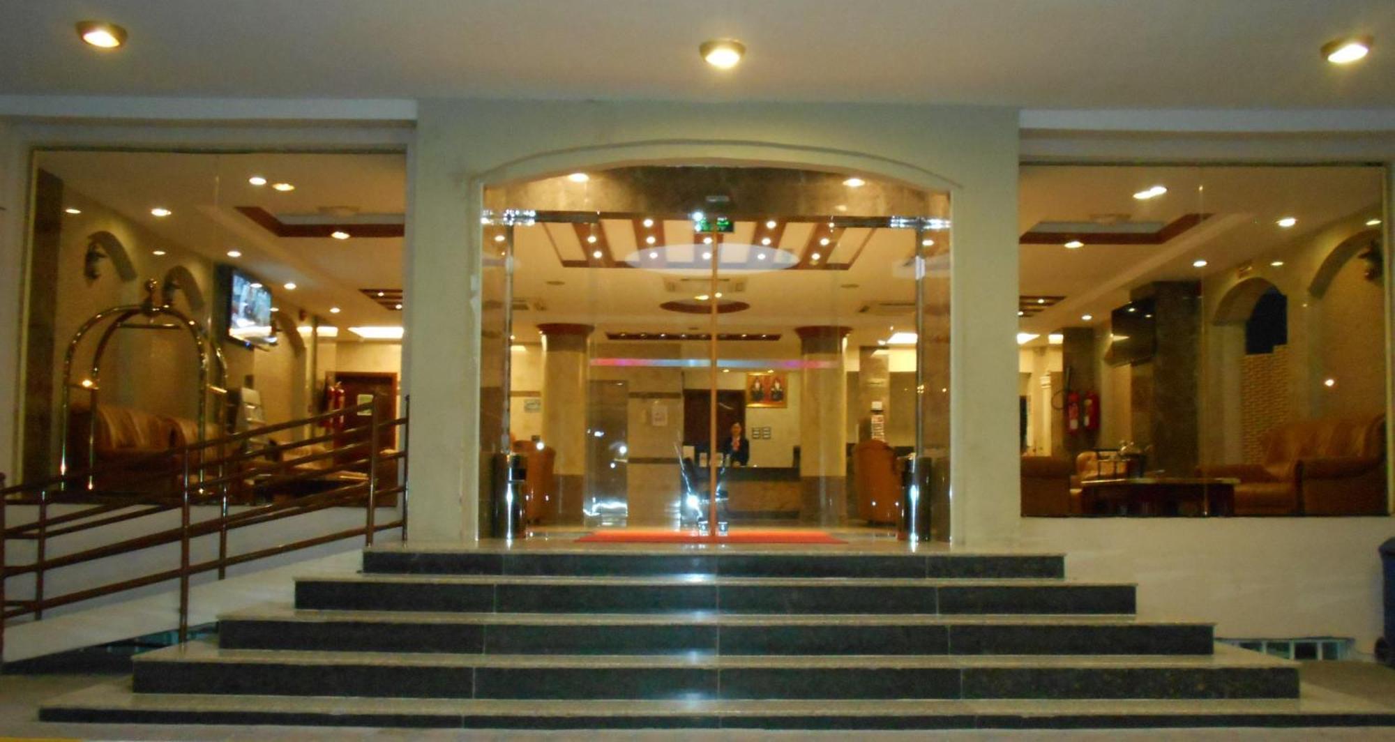 Nizwa Hotel Apartments Kültér fotó